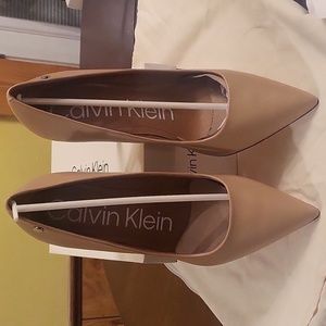 NWT Calvin Klein Kc Brandy Heels